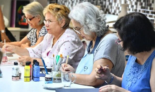 İzmir’e “Sağlığı Geliştiren Belediye” unvanı