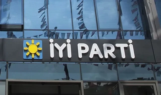Ünal Karaman'ın ardından İYİ Parti'de iki istifa daha! 2 belediye başkanı görevi bıraktı