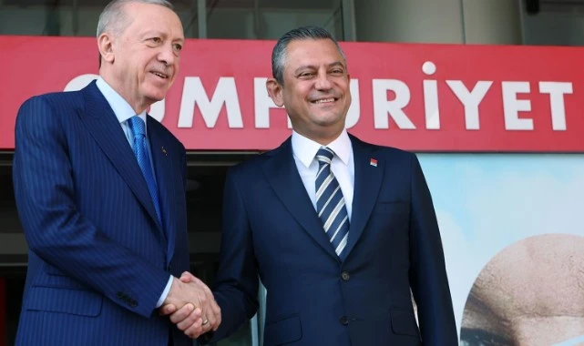 Cumhurbaşkanı Erdoğan 'Ayağını Denk Al' Demişti... Özgür Özel'den 'Başkomutan' Yanıtı