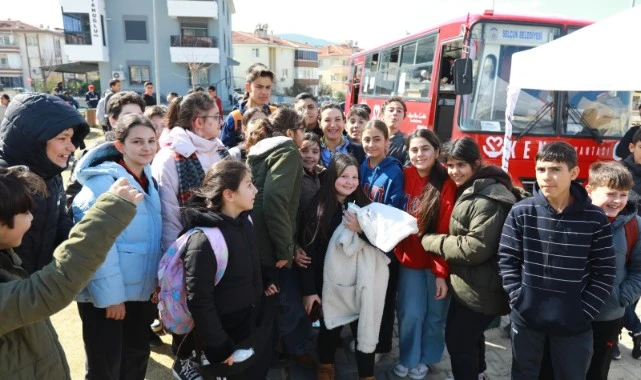 Efes Selçuk’ta öğrenciler mutlu başkan mutlu