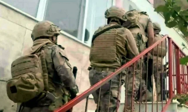 İzmir'de PKK/KCK propagandasına 9 gözaltı