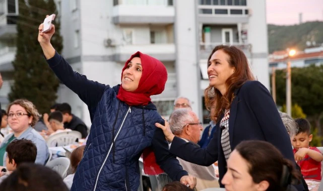 Karşıyaka Belediyesi’nden iftar dayanışması