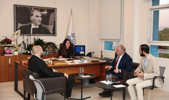 Çeşme Belediyesi ile Türkiye Satranç Federasyonu arasında iş birliği protokolü imzalandı