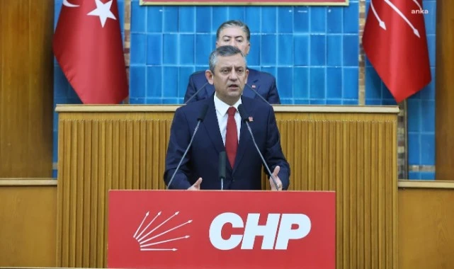 Özgür Özel'den Cumhurbaşkanı Erdoğan'a Sokak Hayvanları Yasası Çağrısı