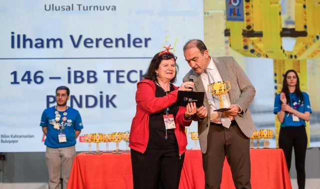 Türkiye'nin bilim kahramanları Fuar İzmir'de yarıştı