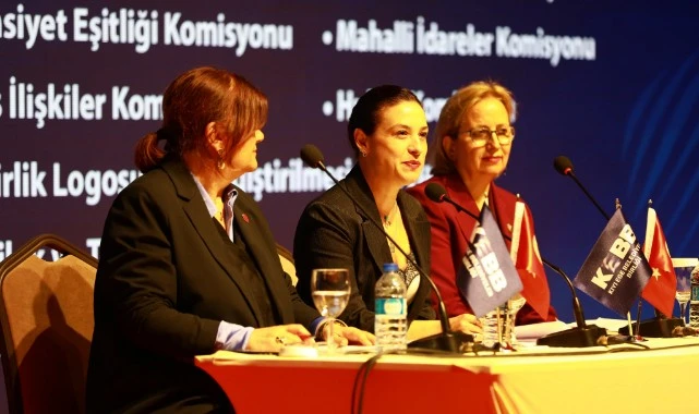 Başkan Sengel Kıyı Ege’den Seslendi: Bu Topraklar Dimdik Ayakta Duranların Topraklarıdır