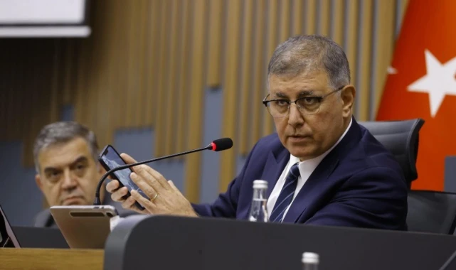 Belediyeler için yeni yasa önerisine Tugay'dan yanıt: Tarihi bir hata olarak görüyorum 