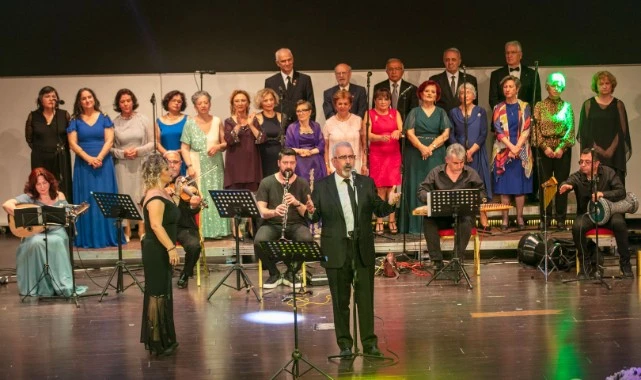 Güzelbahçe’de 3. Yaş Üniversitesi 1’inci Dönem Etkinliği Düzenledi