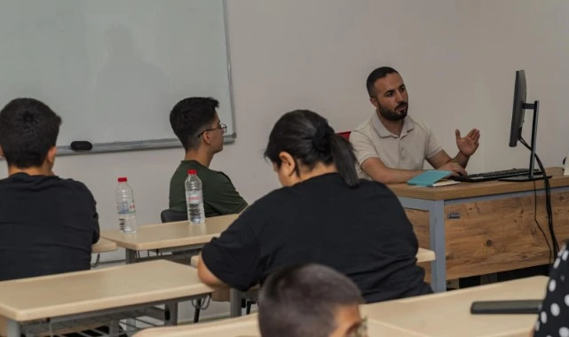 Sınav Destek Merkezi tercih döneminde de öğrencilerin yanında