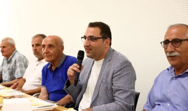 Yiğit, Cemevine konuk oldu, hayır lokmasını paylaştı