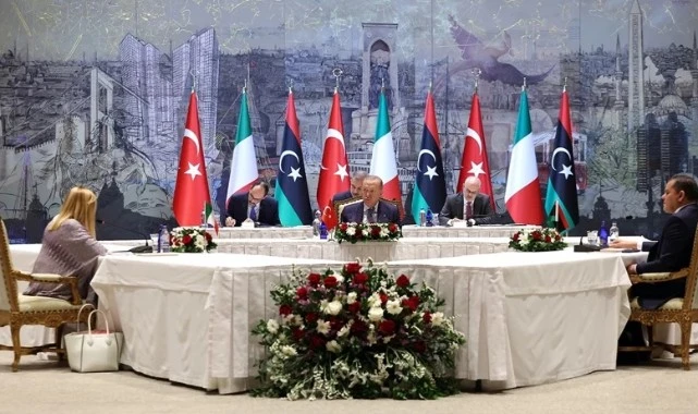 Cumhurbaşkanı'ndan Dolmabahçe'de Kritik Üçlü Zirve