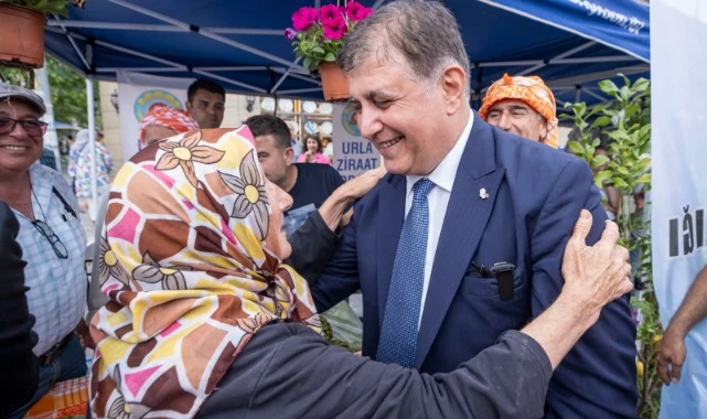 İzmir’de emekliler unutulmuyor