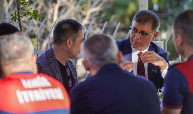 Başkan Tugay İtfaiye Haftası’nda itfaiye personeli ile buluştu