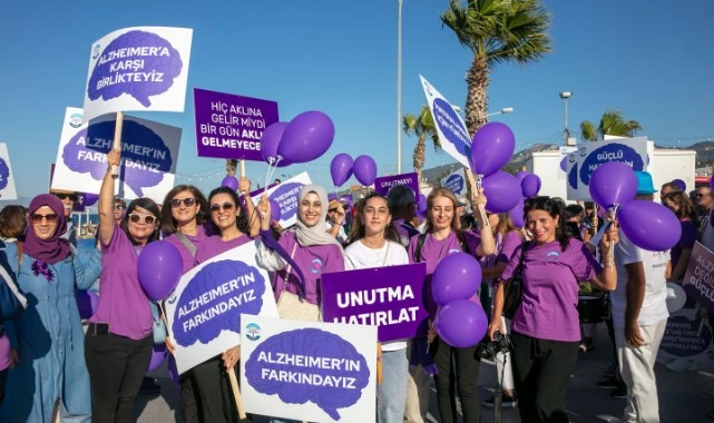 Güzelbahçe'de Alzheimer'a karşı farkındalık yürüyüşü