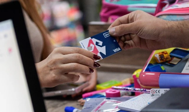 Kırtasiye desteği, hem velilere hem esnafa nefes aldırdı