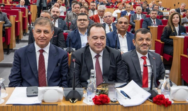 Ege Belediyeler Birliği üyeleri İzmir’de toplandı