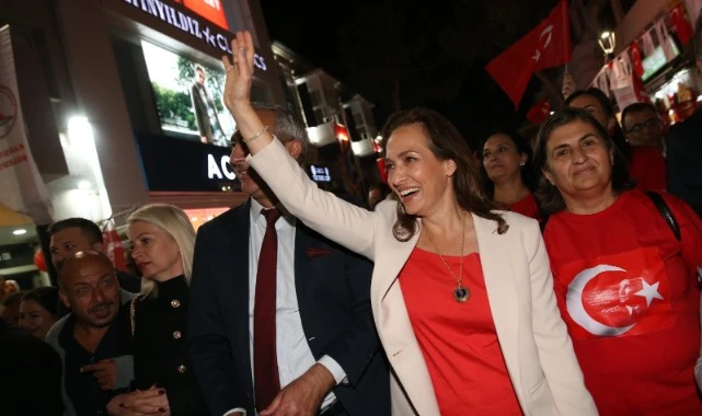 Karşıyaka 29 Ekim’de gelincik tarlasına dönüşecek!