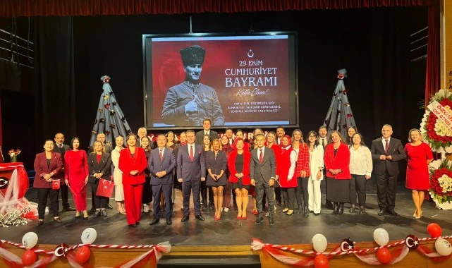 Tarhan Koleji'nden Cumhuriyet'in 102. Yılına Yakışır Kutlama!