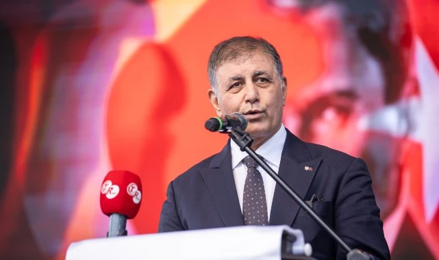 Başkan Tugay: Atatürk, en büyük eseri olan Cumhuriyet ile sonsuza dek yaşayacak