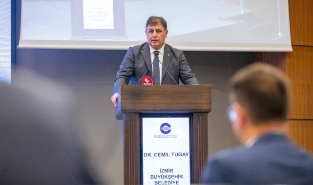 Başkan Tugay: Milletleri kurtaranlar yalnız ve ancak öğretmenlerdir