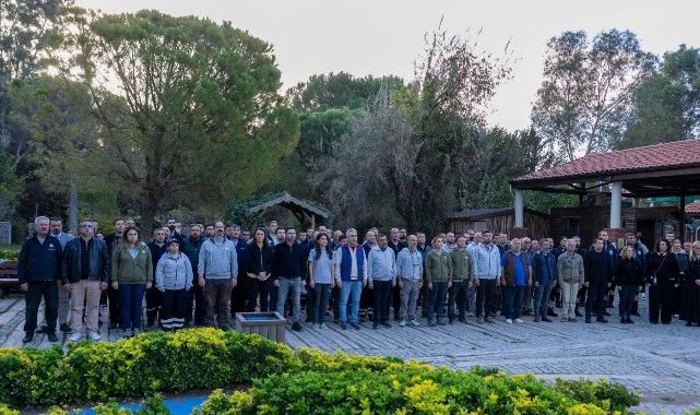 İzmir Doğal Yaşam Parkı’nda duygusal 10 Kasım anması