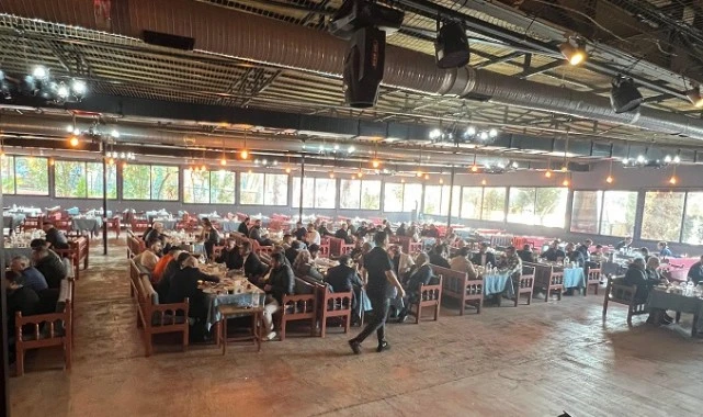 Kars kanaat önderleri ve aile buluşması İzmir’de gerçekleşti