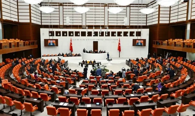 Komisyon İmralı'ya Gidecek mi? Karar Oylaması Öncesi AK Parti ve MHP'den Kritik Zirve