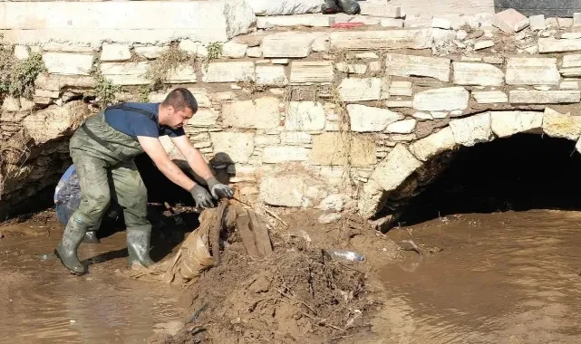 Foça’da 2025 karnesi: Bir yılda onlarca hamle