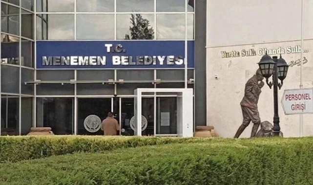 Menemen’de AKP üyeliğine zorlama iddiasına CHP İlçe Başkanlığından açıklama: Türkiye bir parti devleti değildir!