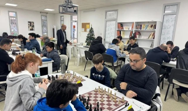 Seferihisar Yeni Yıl Satranç Turnuvası sona erdi