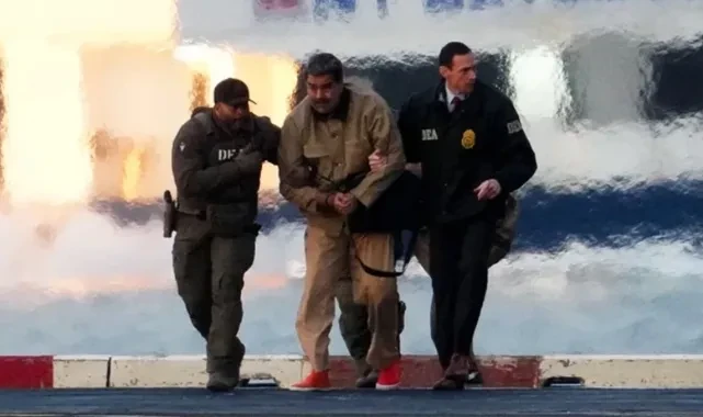 Dünyanın Gözü New York'ta! Maduro ve Eşi Kelepçeli Şekilde Mahkemeye Götürülüyor