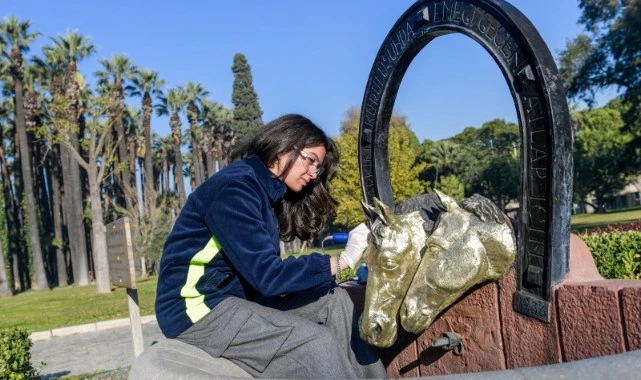 İzmir’in hafızası el emeğiyle geleceğe taşınıyor