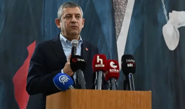 CHP, Deprem Bölgesinde: Özgür Özel'den Kritik Mesajlar