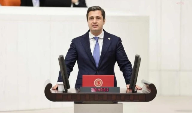 CHP'li Deniz Yücel: "Bu Binalar İzmir'in Ve İzmirlinin…"