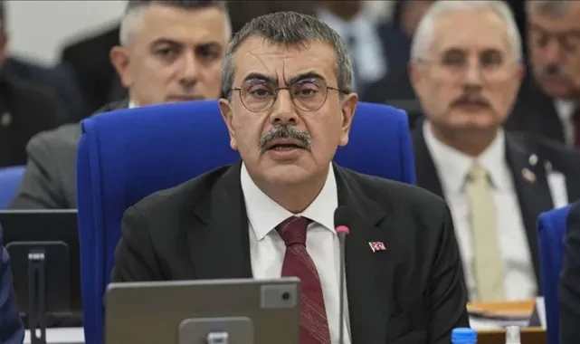 Milli Eğitim Bakanı Yusuf Tekin Açıkladı: 'Laikliği Savunuyoruz' Bildirisine Dava