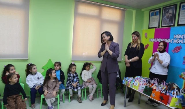Başkan Kınay "Her Emeğiniz Karabağlar'a Değer Katıyor"