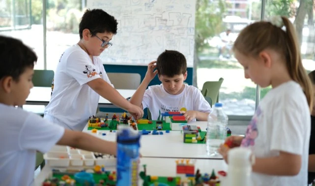 Bayraklı ücretsiz Kültür-Sanat Kursları Yeni Döneme Başladı