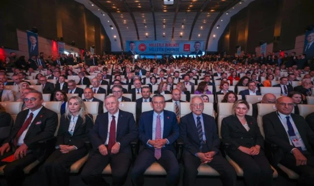 CHP'de Politika Kurulu açıklandı: İzmir'den 3 vekil başkanlık görevinde