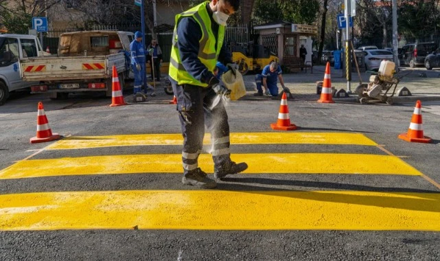 İzmir’de yaya güvenliği ön planda