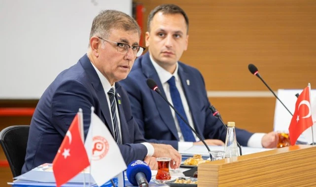 Başkan Tugay'dan gözaltı açıklaması: "Türkiye’nin her yerinde hukuksuzluk var"