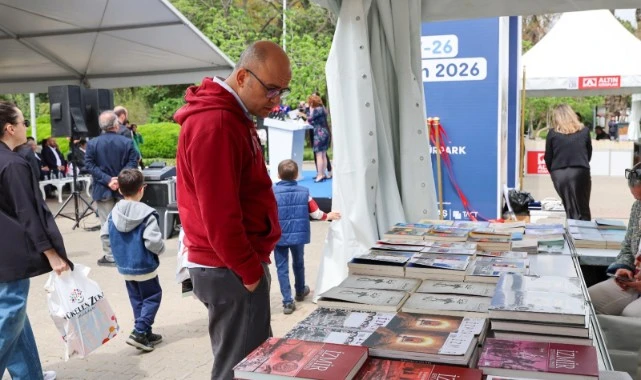 Kentin hafızasından geleceğine uzanan yayınlar İzmir Kitap Fuarı’nda