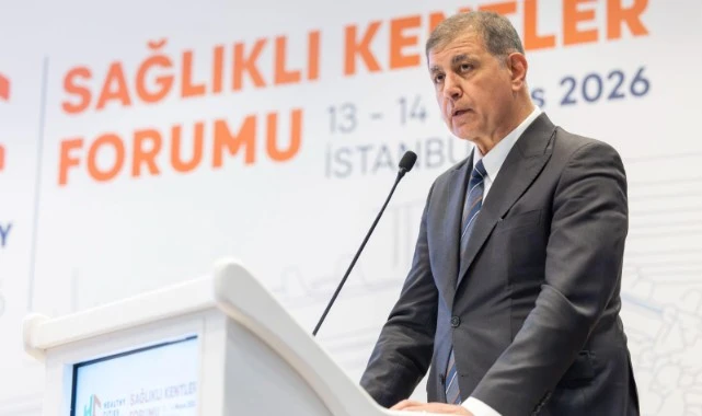 Başkan Tugay Sağlıklı Kentler Forumu’nda konuştu:  “İklim hedefleri ancak kentlerde somutlaşır”