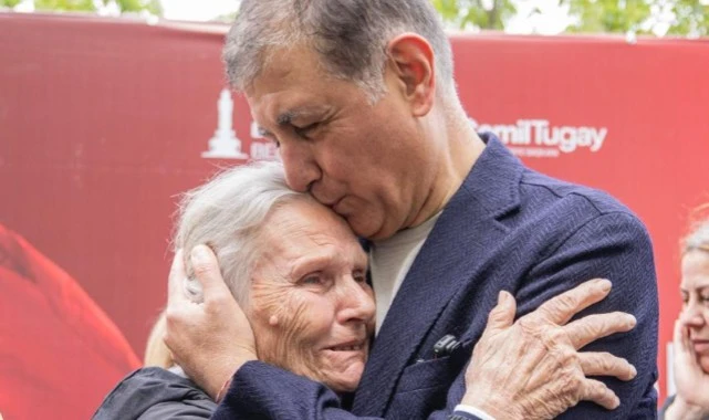 Başkan Tugay şehit anneleriyle bir araya geldi: “Size hizmet bizim için onur”