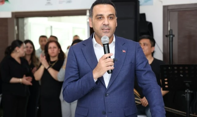 Başkan Yıldız’dan Anneler Günü’nde Zübeyde Hanım’a Saygı