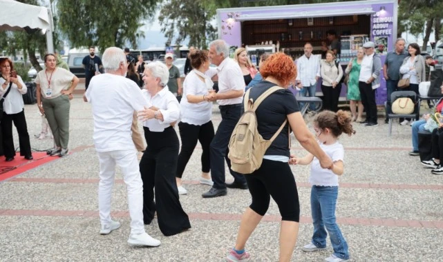 Karşıyaka 19 Mayıs’ı festival coşkusuyla kutladı!