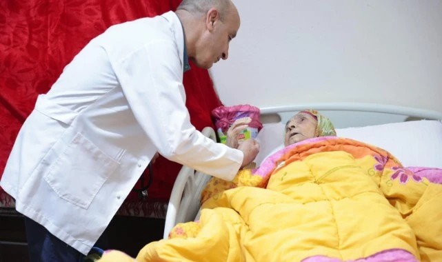 Konak Belediyesi sağlık danışmanlığı hizmetiyle vatandaşların yanında