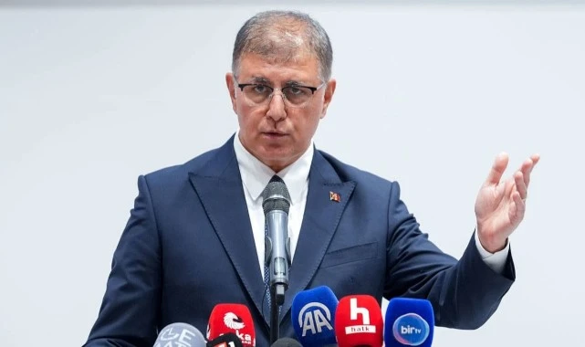 Başkan Tugay'dan Çeşme Projesi açıklaması: "Bakanlık eliyle planlamalar yapılmaya çalışılıyor"