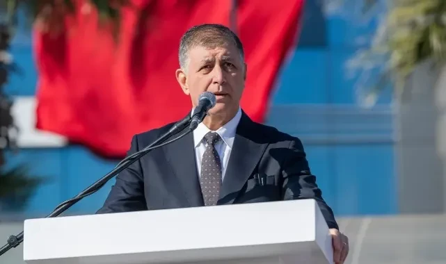 Başkan Tugay'dan istifa yanıtı: Sindiremeyenlerin çıkardığı dedikodu
