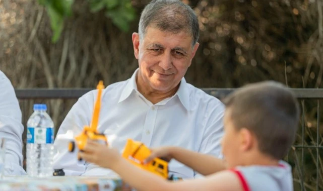 Başkan Tugay Küçük Menderes turunda