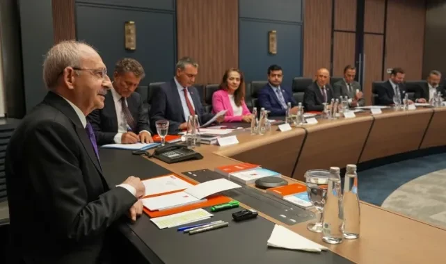 CHP MYK Kılıçdaroğlu Başkanlığında Toplandı: Yeni İhraçlar Masada